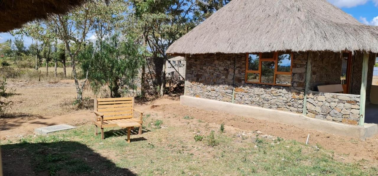 Le Tai Village Resort Near Solio Game Reserve Mweiga Exterior photo