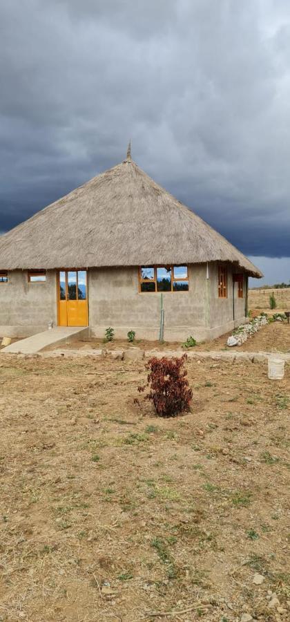 Le Tai Village Resort Near Solio Game Reserve Mweiga Exterior photo