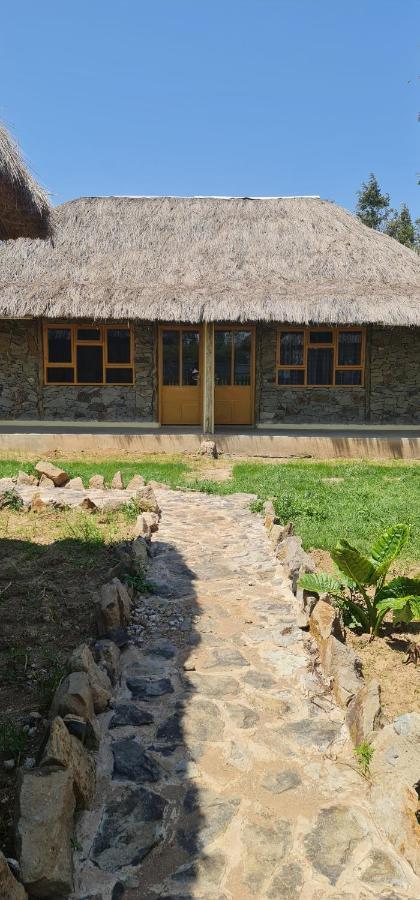 Le Tai Village Resort Near Solio Game Reserve Mweiga Exterior photo